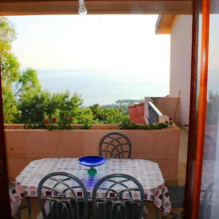 Spacious In Joppolo With Fireplace Joppolo