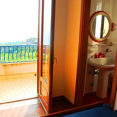 Spacious In Joppolo With Fireplace Joppolo